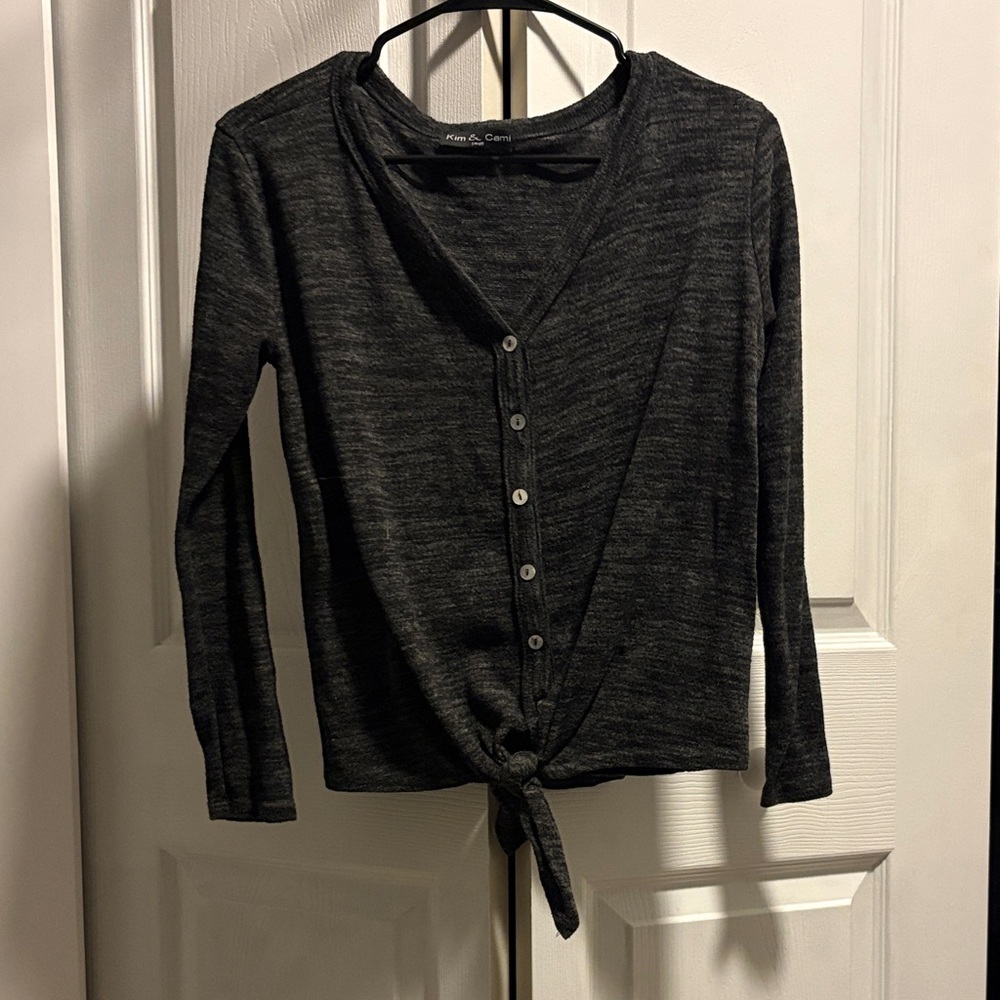 Kim & Cami Dark Gray Button-Down Shirt